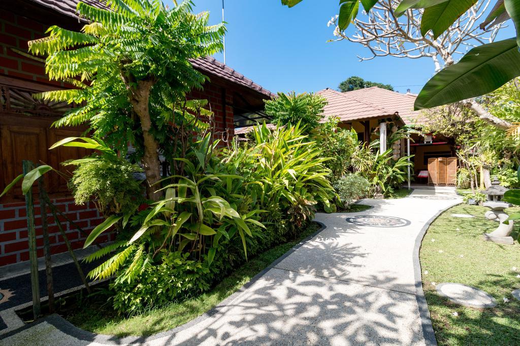 Hôtel Baruna Sanur Extérieur photo